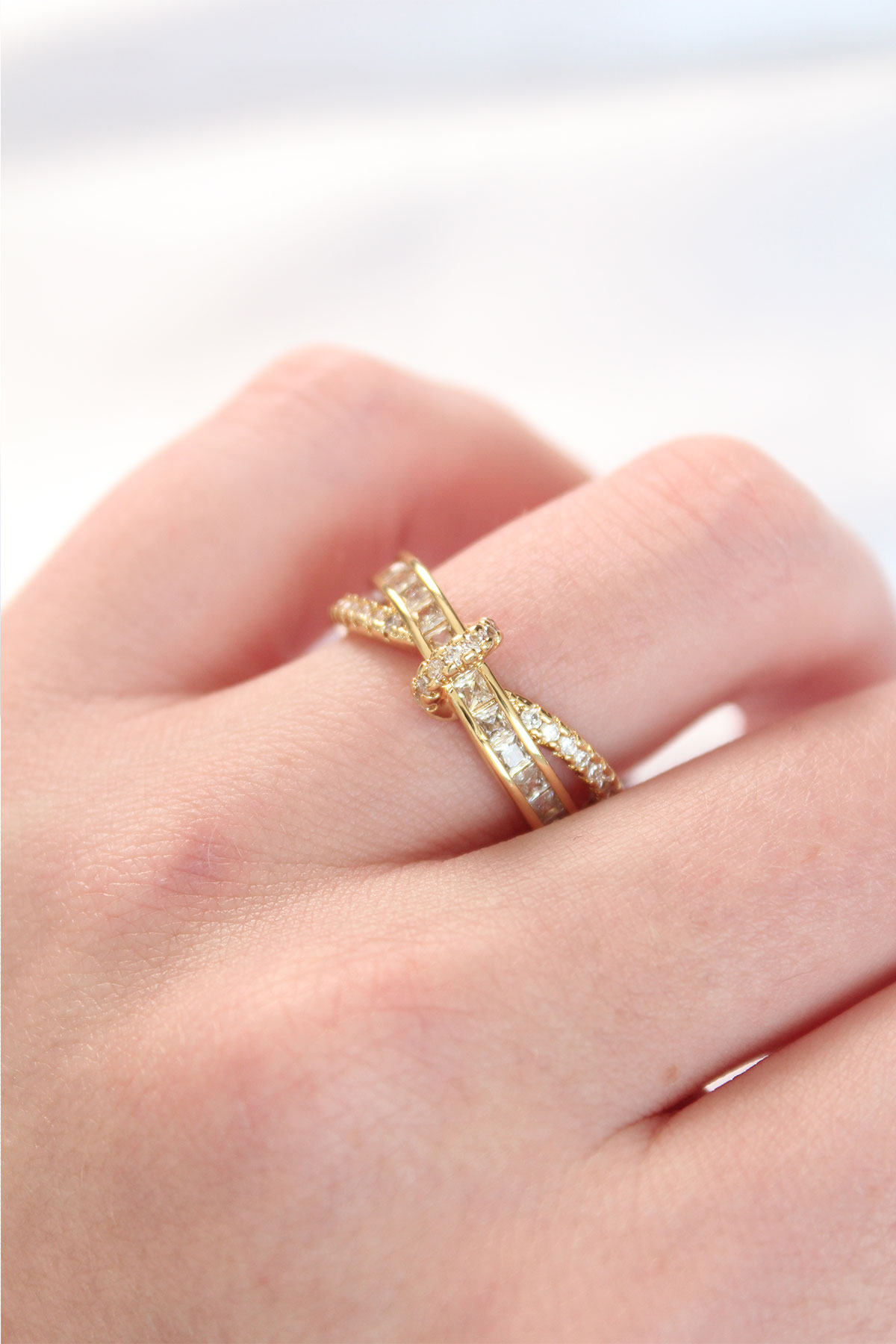 Kıvrım Model Gold Renk Zirkon Taşlı Ayarlanabilir Yüzük - TJ-BYK3107 Kıvrım Model Gold Renk Zirkon Taşlı Ayarlanabilir Yüzük - TJ-BYK3107